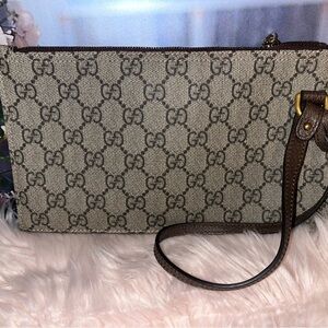 Authentic GUCCI GG Ophidia Wristlet Pouch